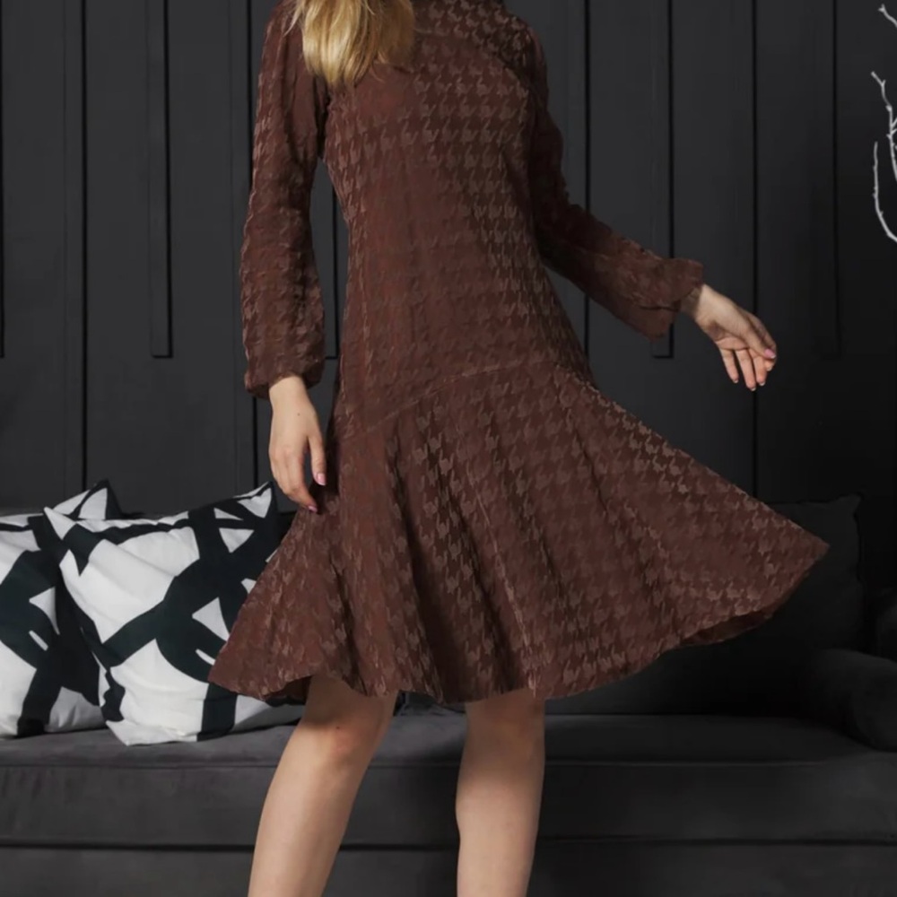Japparel Chocolate Karen Houndstooth Dress